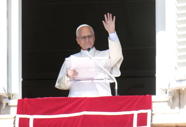 Der Papst bei seinem Angelus-Gebet. | Foto: © Gregorio Borgia/AP/dpa