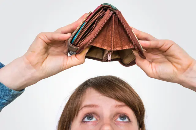 Die hohe Inflation belastet viele Menschen in Deutschland. | Foto: andriano_cz - stock.adobe.com (Symbolbild)