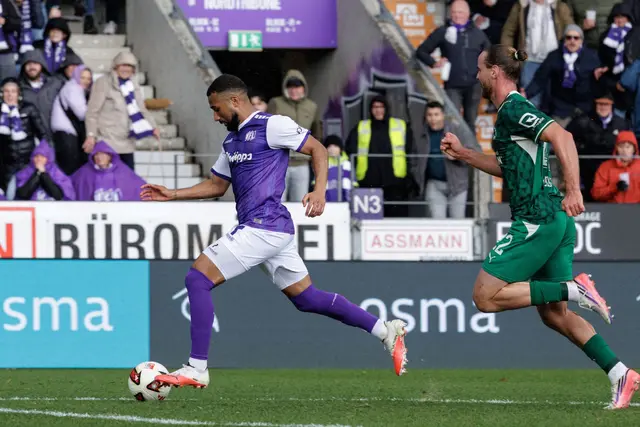 Die Fürther liefen immer wieder hinterher, so wie beim 1:0 für Osnabrück durch Daniel-Kofi Kyereh (l). | Foto: David Ebener/dpa