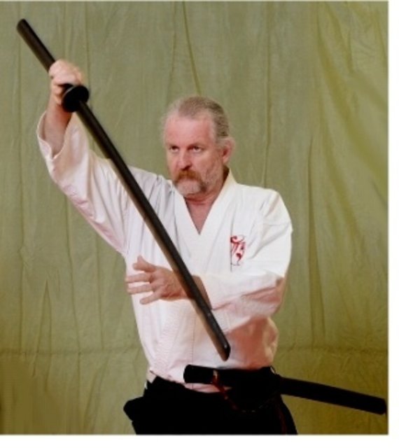 Matthias Dülp unterrichtet beim ASV Pettensiedel regelmäßig Japanische Schwertkunst.