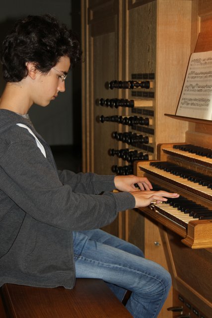 Ludwig Orel an der Orgel