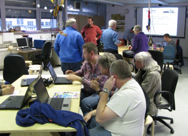 Linux Presentation Day 2015.2