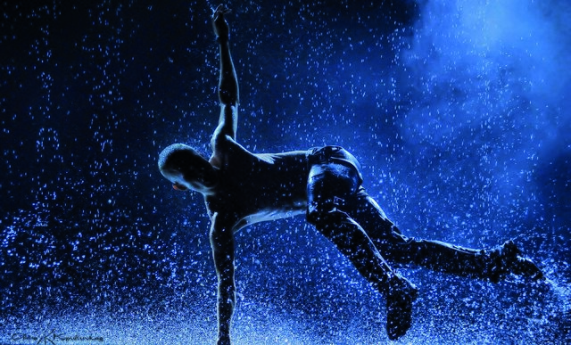 Sensationelle Tanzshow unter strömendem Regen: Wet Temptation kommt nach Fürth.