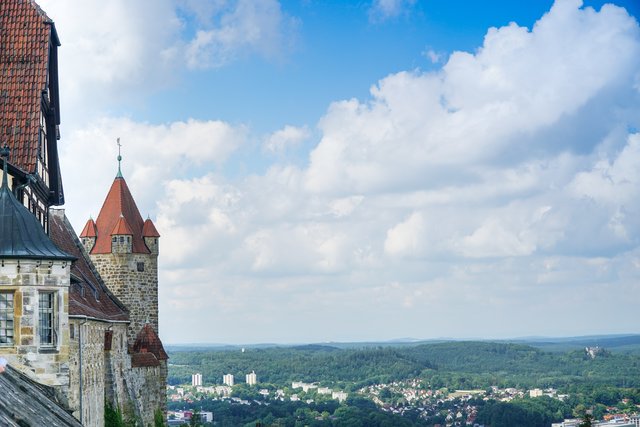 Blick von der Veste Coburg, Bayerische Landesausstellung anlässlich des Reformationsjubiläums 2017 mit „Rittern, Bauern, Lutheranern“ . | Foto: Nicole Fuchsbauer