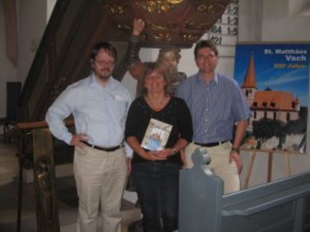 http://www.kirchevach.de
