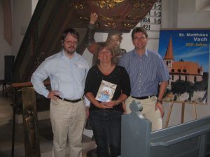 http://www.kirchevach.de
