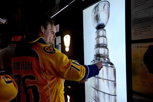 Das Stanley Cup Display. | Foto: NHL