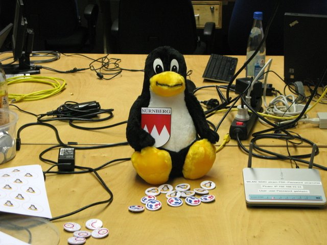 Unser Tux, diesmal in der Stoffversion