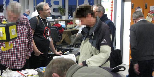 Ein Linux-Präsentationtag in Kooperation mit dem FabLab Region Nürnberg. Es findet immer ein reger Austausch statt. | Foto: LUG Nürnberg